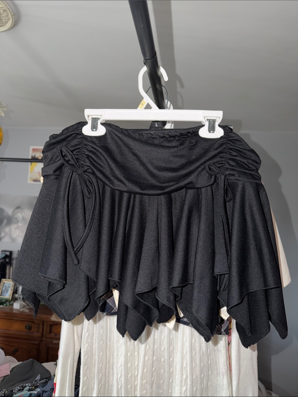 SHEIN Black Gathered Handkerchief Hem Mini Skirt